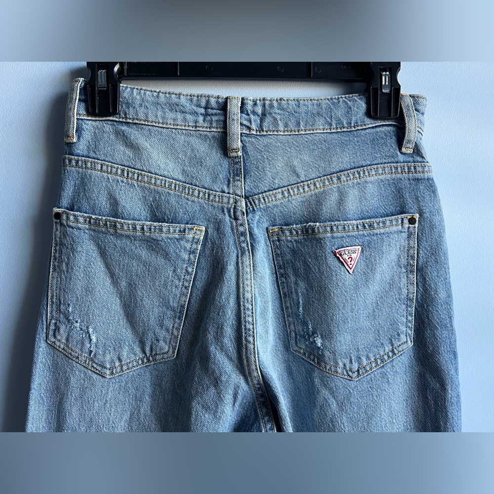 Guess Women’s Button Fly High Rise Jeans - Picture 6 of 8